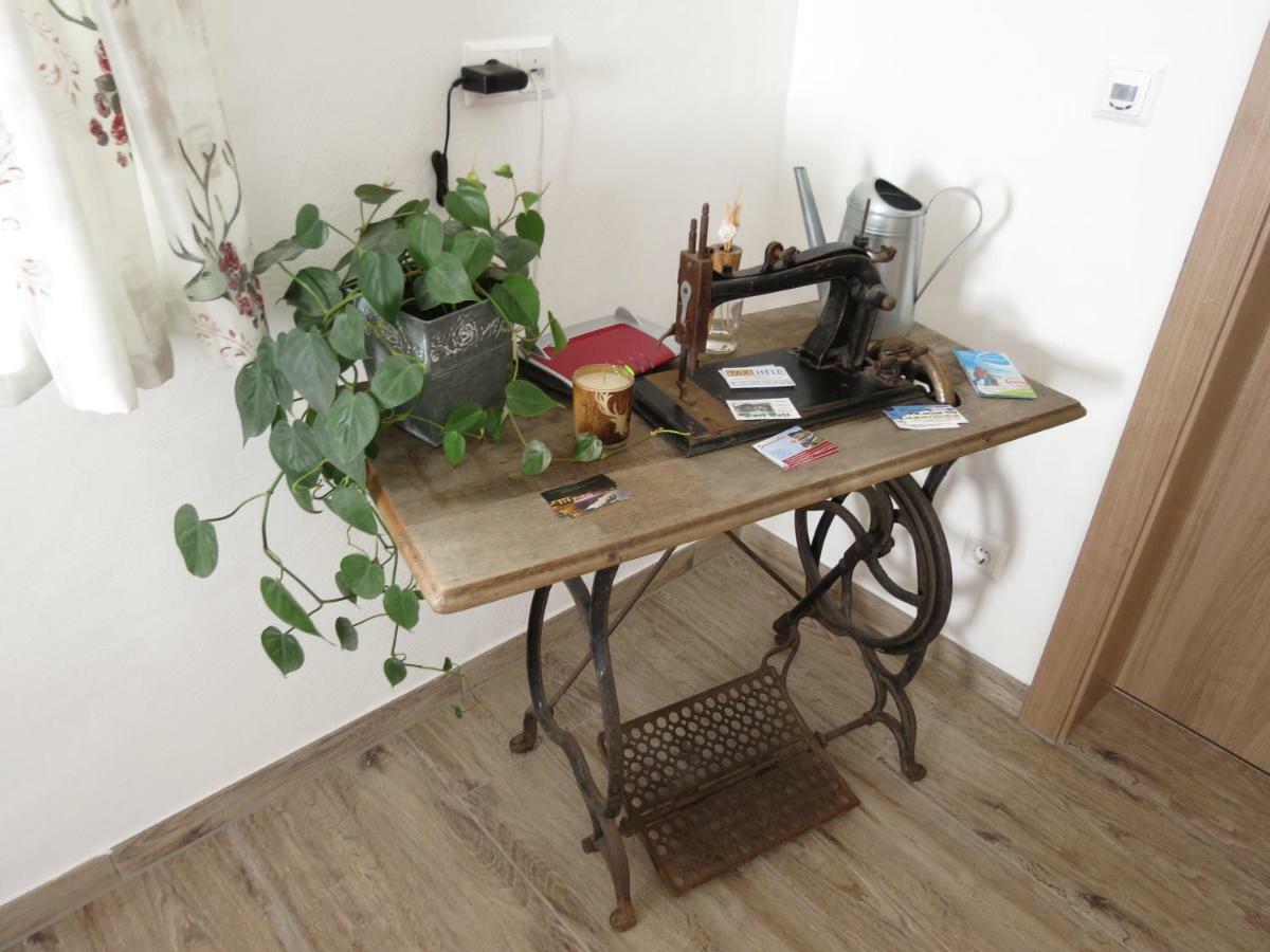 Bruecklerhof Apartment Haus im Ennstal Luaran gambar